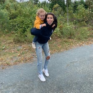 Meet your Posher, Andie